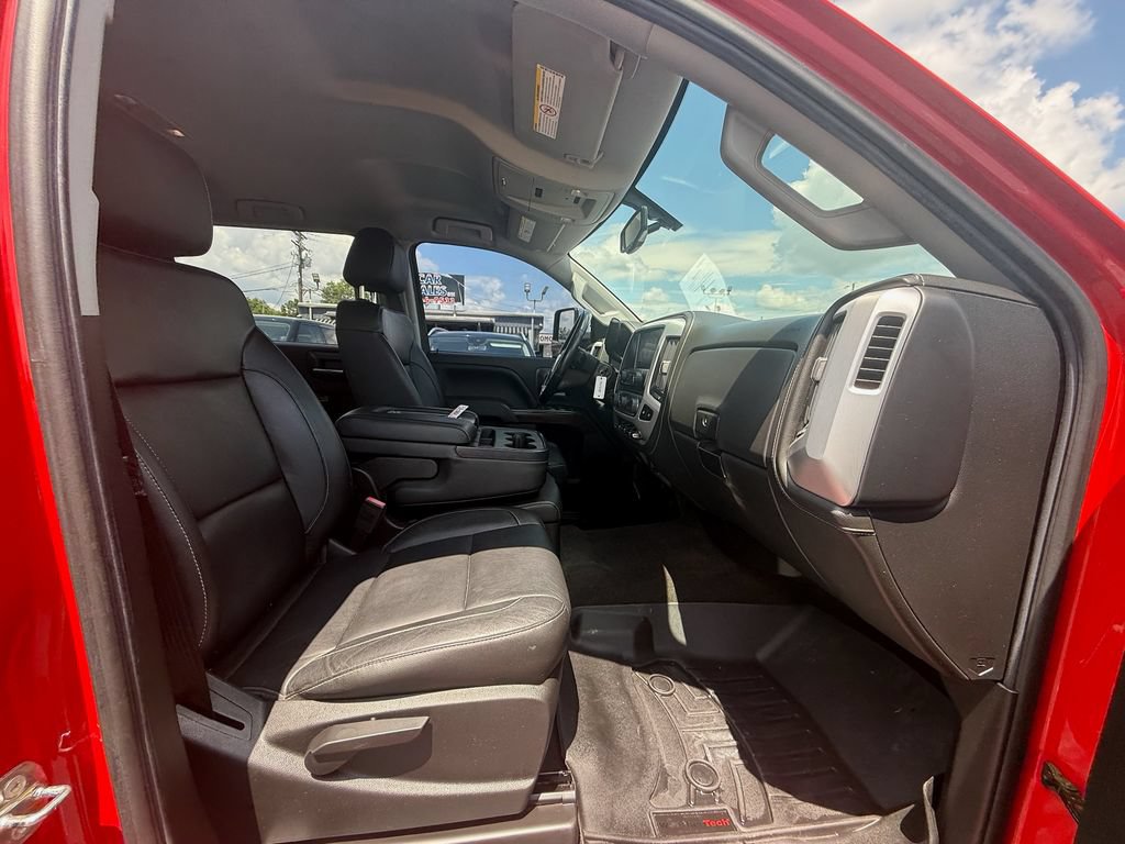 Used 2018 GMC Sierra 3500 SLE w/ SLE Preferred Package AWD/4WD image 23