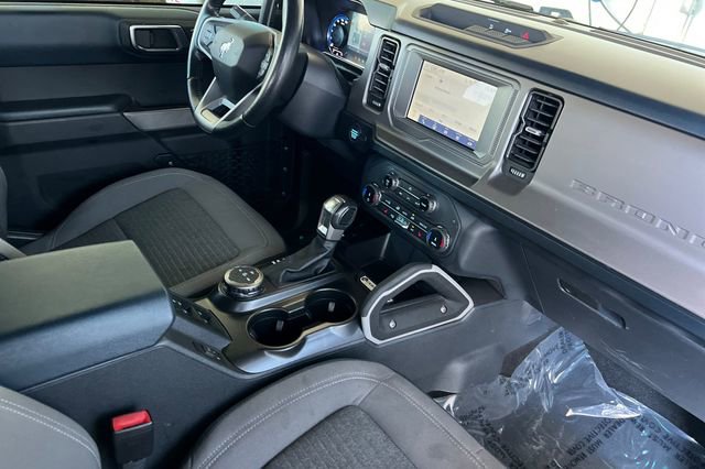 Used 2022 Ford Bronco Outer Banks image 17