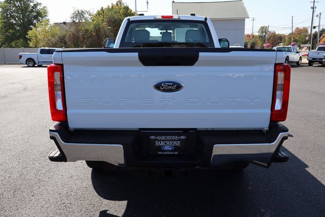 New 2026 Ford F250 XL w/ XL Chrome Package image 15