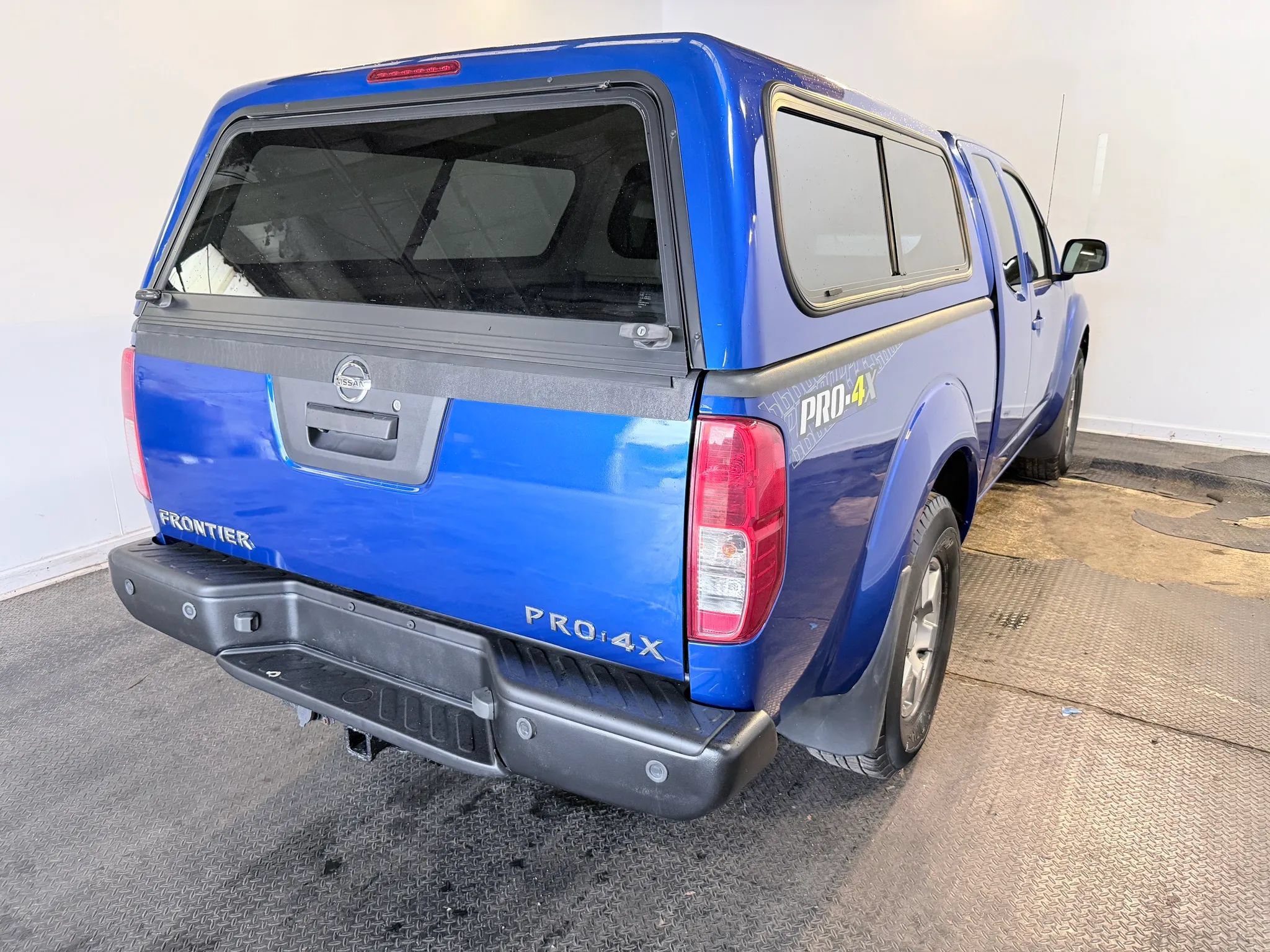 Used 2013 Nissan Frontier PRO-4X AWD/4WD image 7