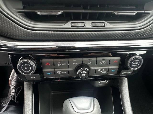 New 2026 Jeep Compass Limited image 19