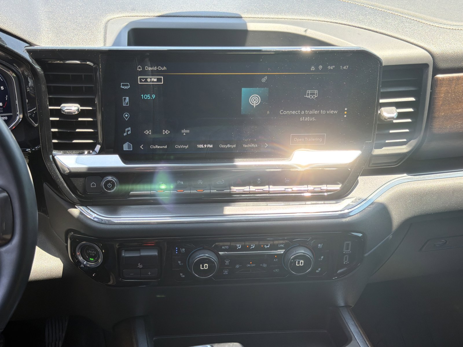 Used 2023 Chevrolet Silverado 1500 High Country AWD/4WD image 31
