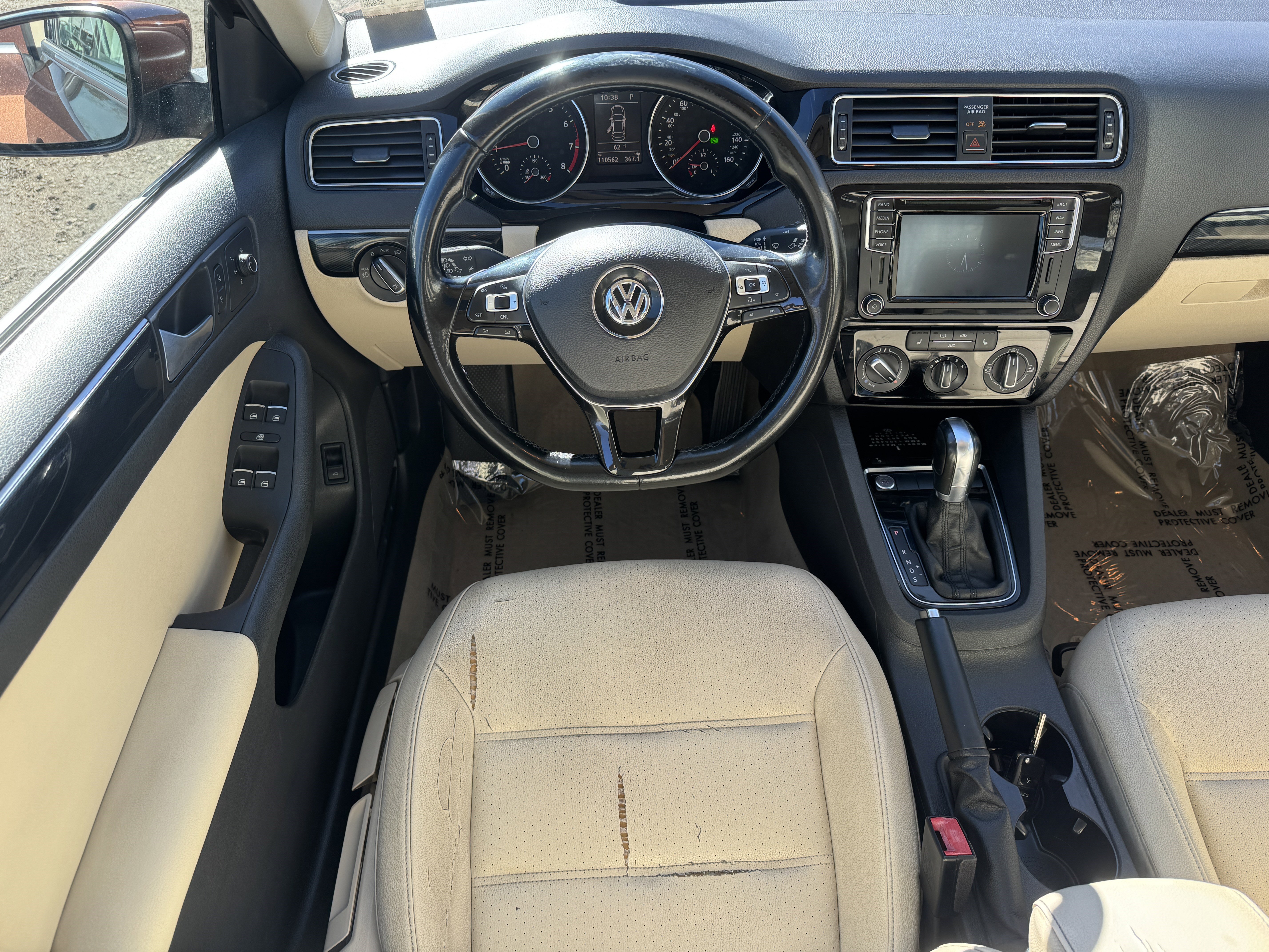 Used 2016 Volkswagen Jetta SEL w/ Lighting Package image 18