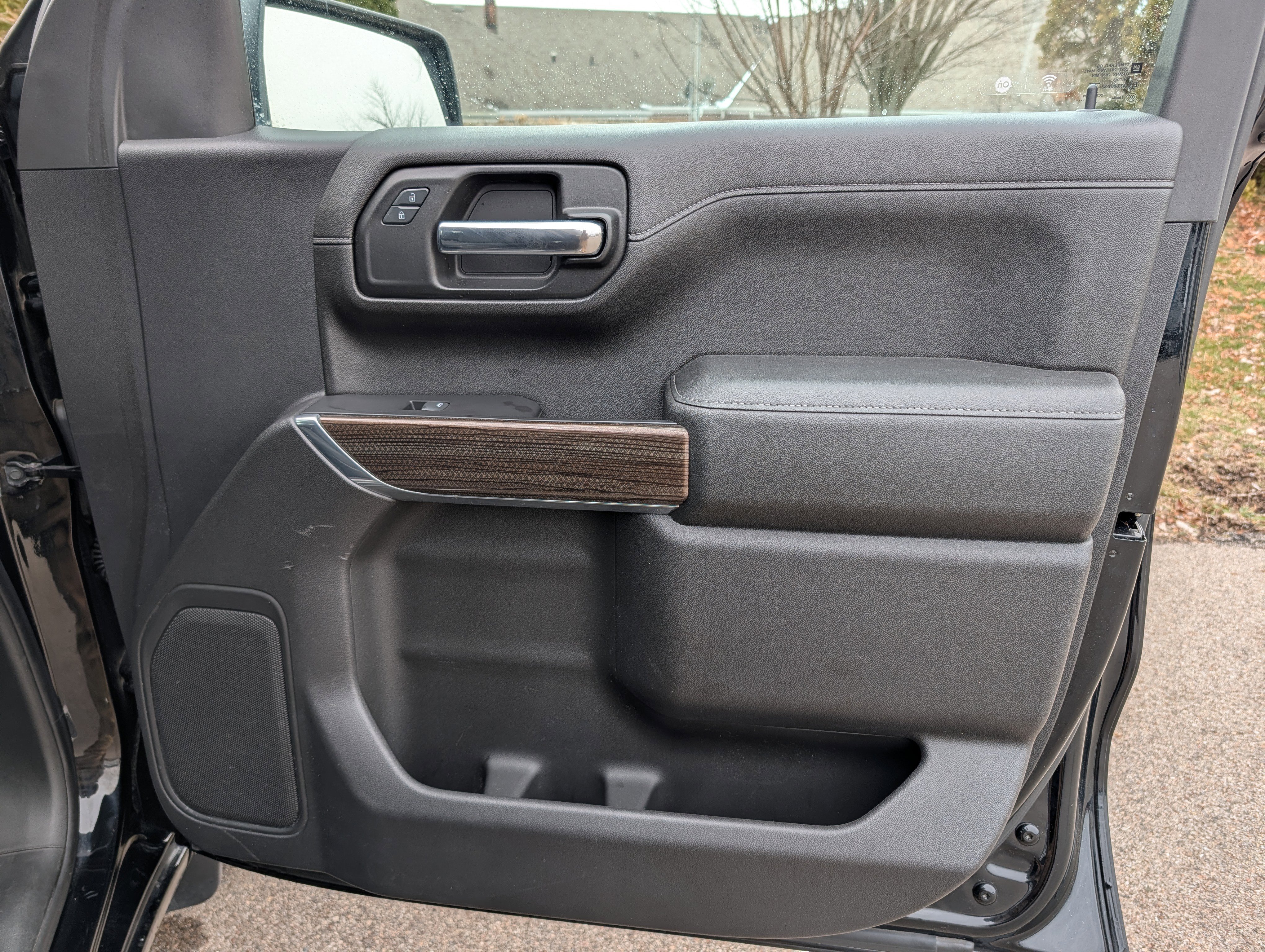 Used 2019 Chevrolet Silverado 1500 LT w/ All-Star Edition image 27