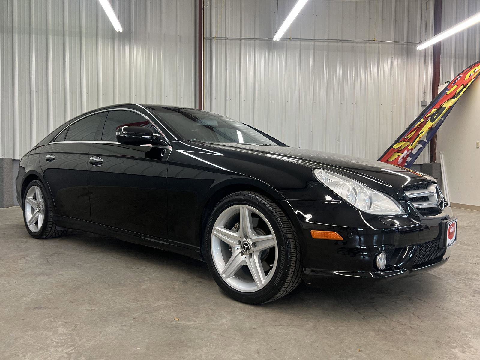 Used 2011 Mercedes-Benz CLS 550 image 9