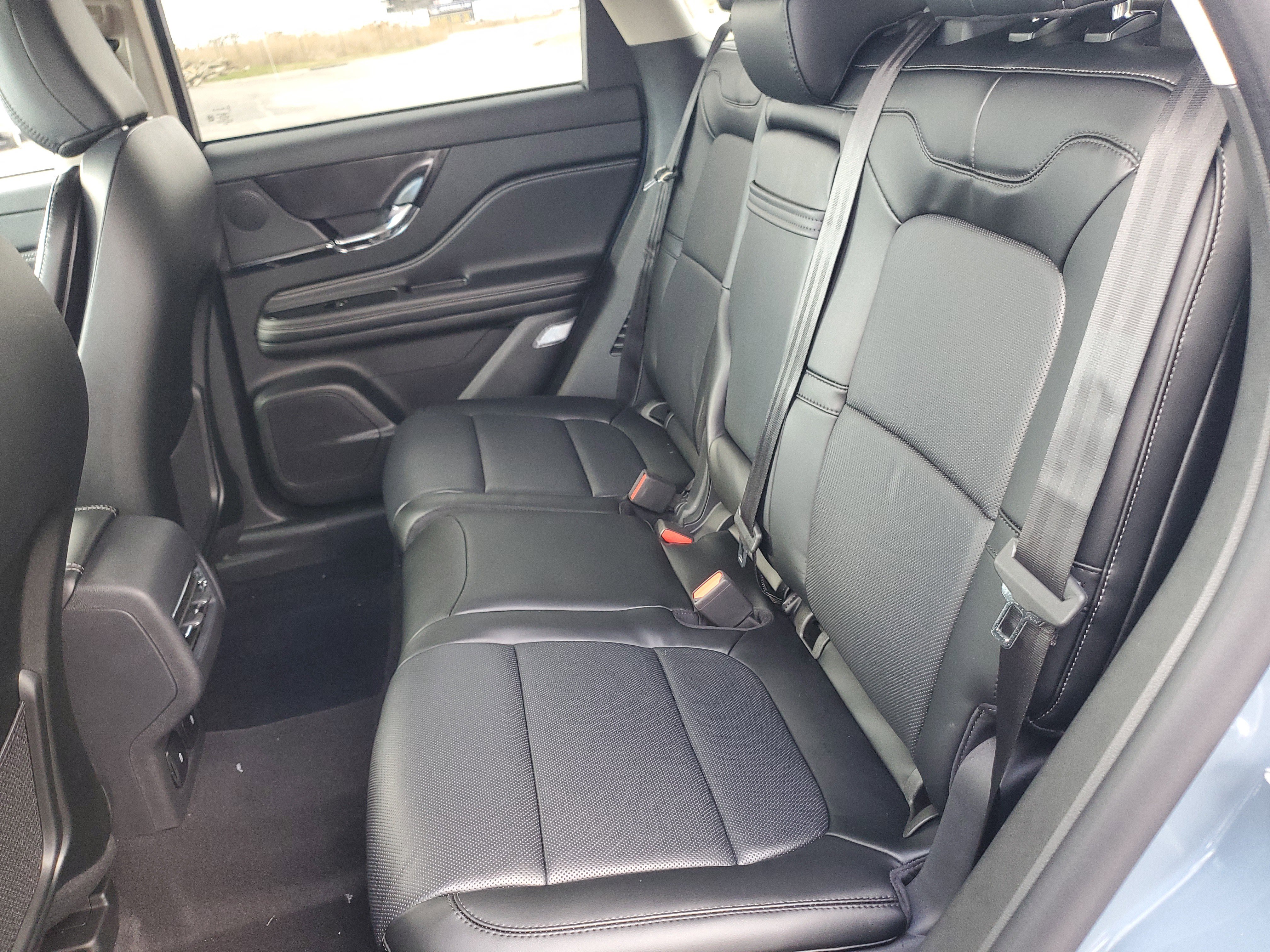 New 2026 Lincoln Corsair Reserve w/ Jet Appearance Package image 28