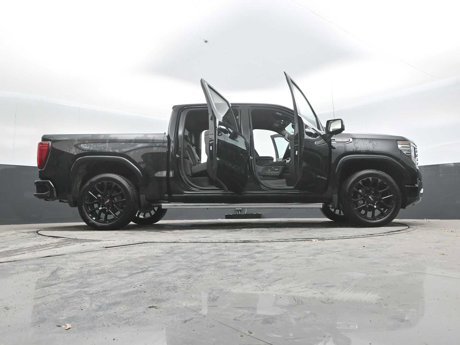 New 2024 GMC Sierra 1500 Denali w/ Technology Package AWD/4WD image 54