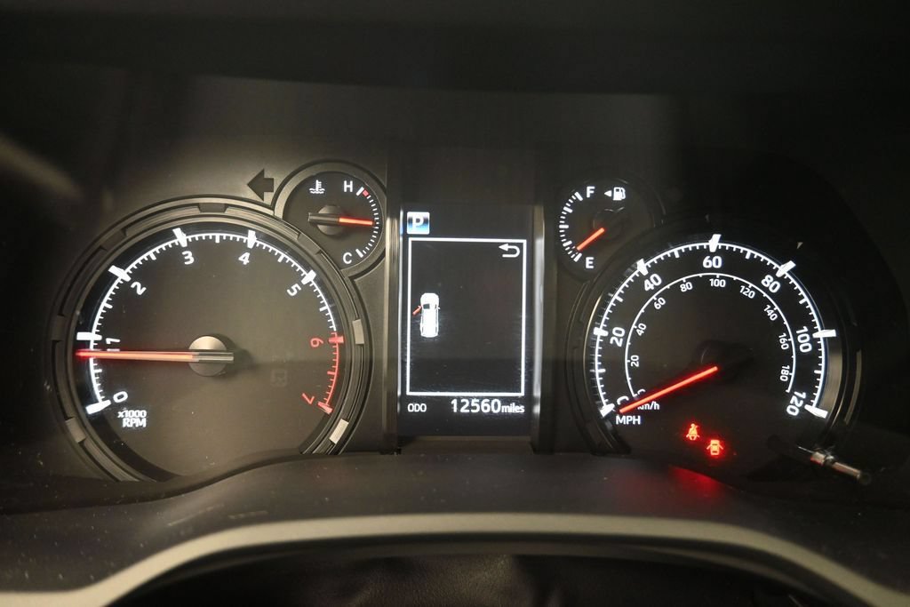 Used 2024 Toyota 4Runner SR5 RWD image 7