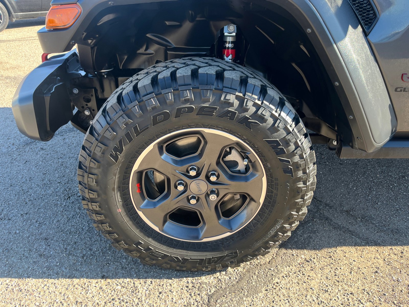 Certified 2022 Jeep Gladiator Rubicon w/ LED Lighting Group image 25