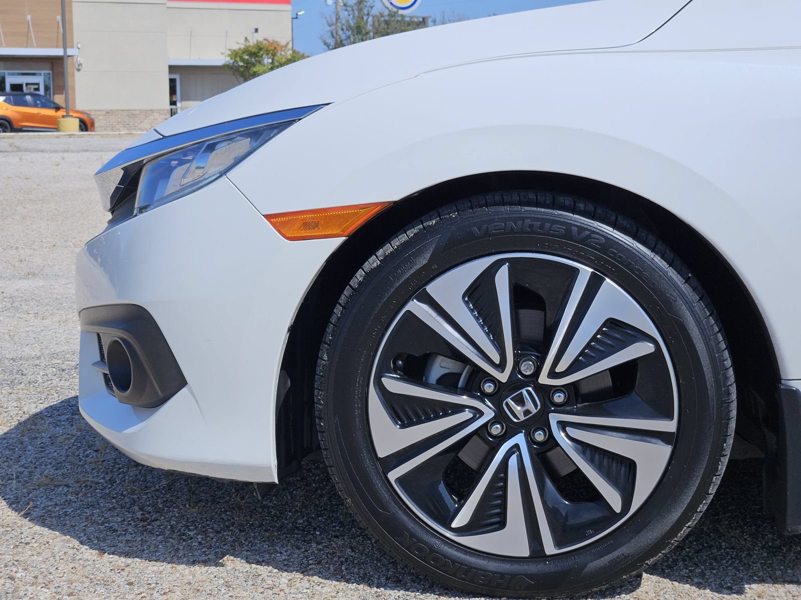 Used 2016 Honda Civic EX-T image 12