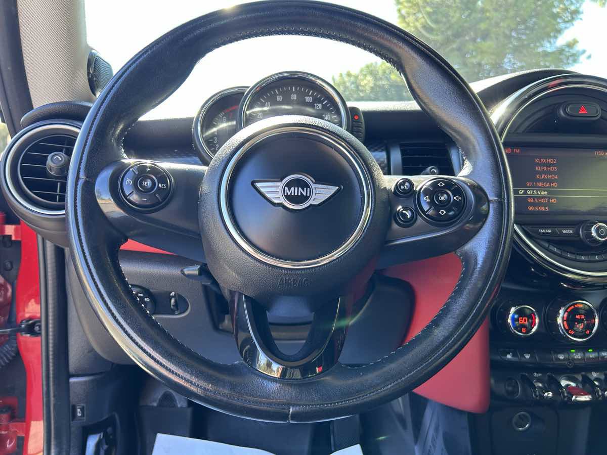Used 2014 MINI Cooper S FWD image 10