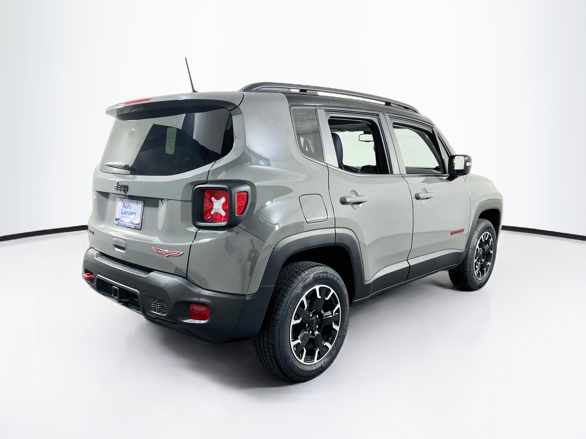 Used 2023 Jeep Renegade Trailhawk w/ Sun/Sound Group AWD/4WD image 5