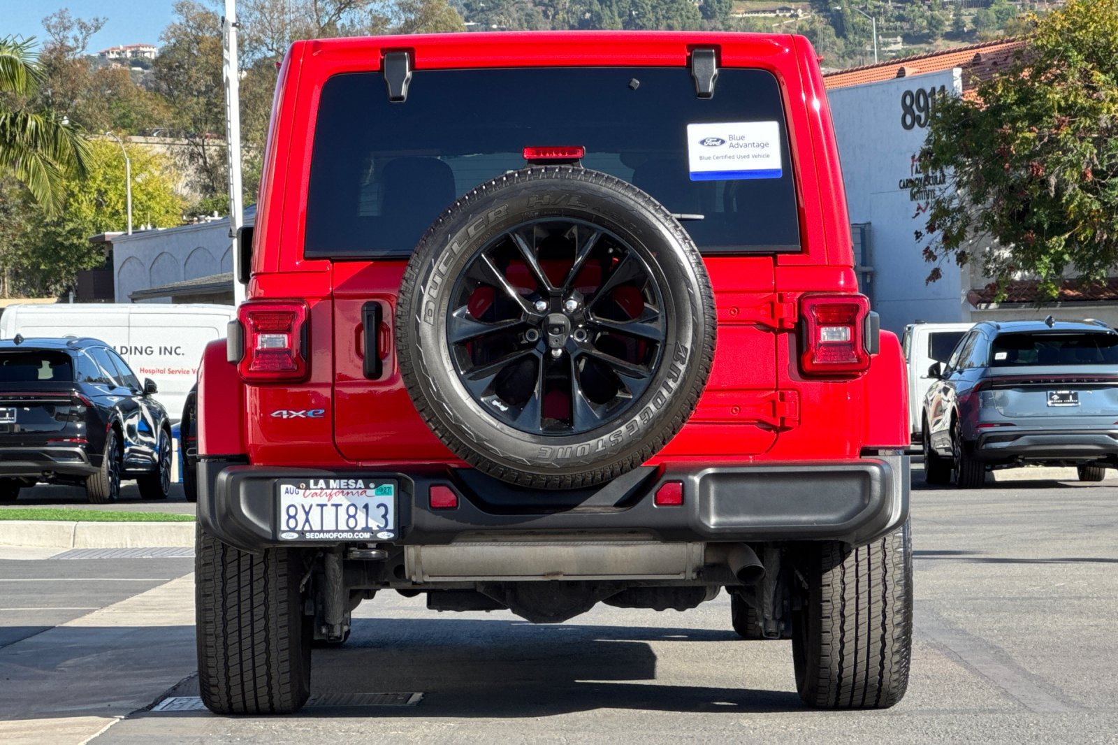 Used 2021 Jeep Wrangler Unlimited Sahara AWD/4WD image 4