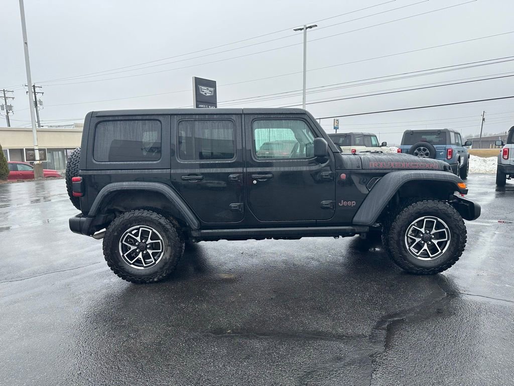 Used 2025 Jeep Wrangler Unlimited Rubicon image 7