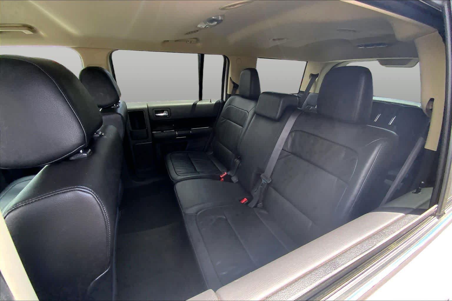 Used 2018 Ford Flex SEL w/ Equipment Group 202A FWD image 21