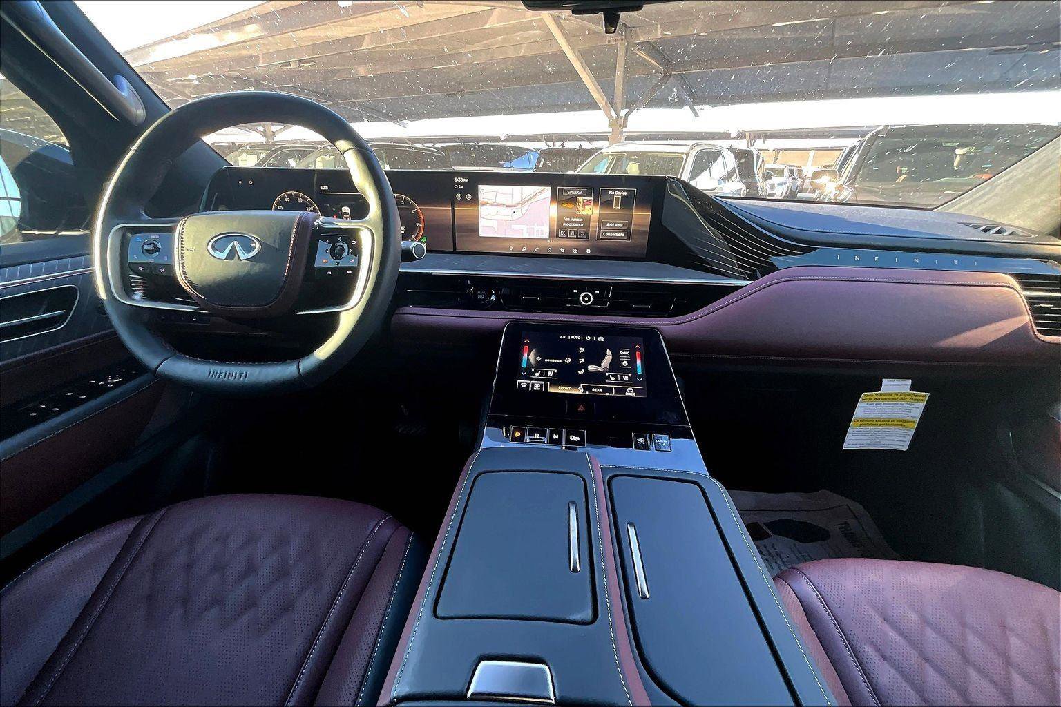 New 2025 INFINITI QX80 Autograph image 18