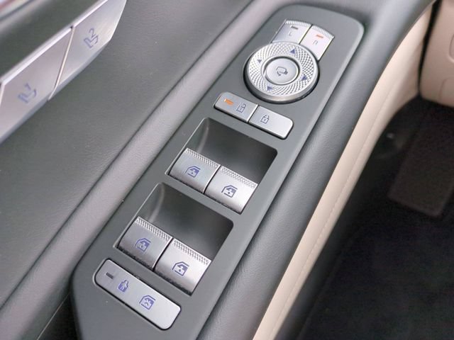 Used 2025 Genesis GV80 3.5T Prestige AWD/4WD image 21