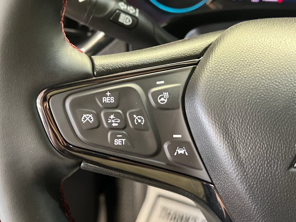 Used 2024 Chevrolet Equinox RS AWD/4WD image 25