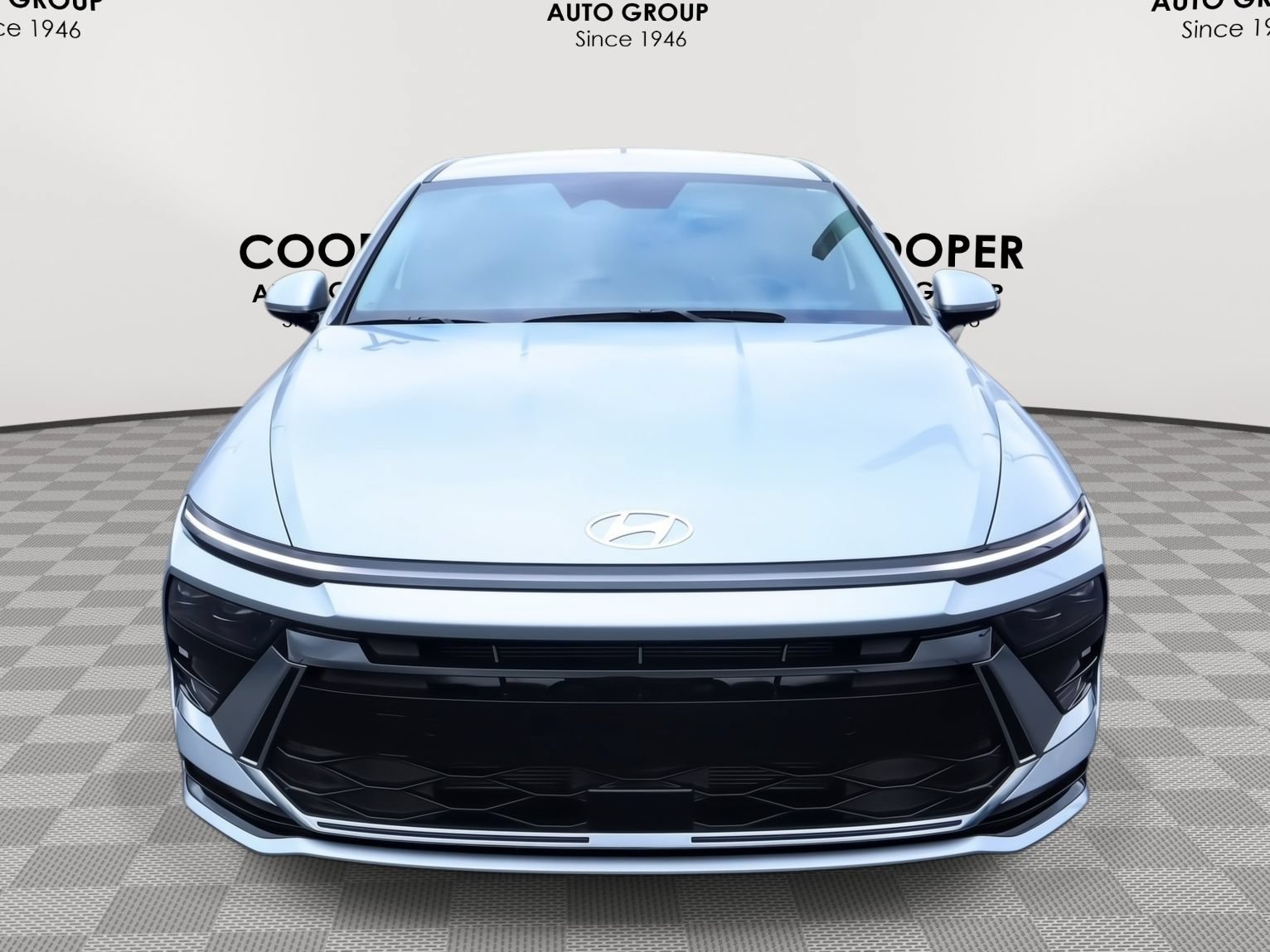 New 2026 Hyundai Sonata SEL FWD image 2