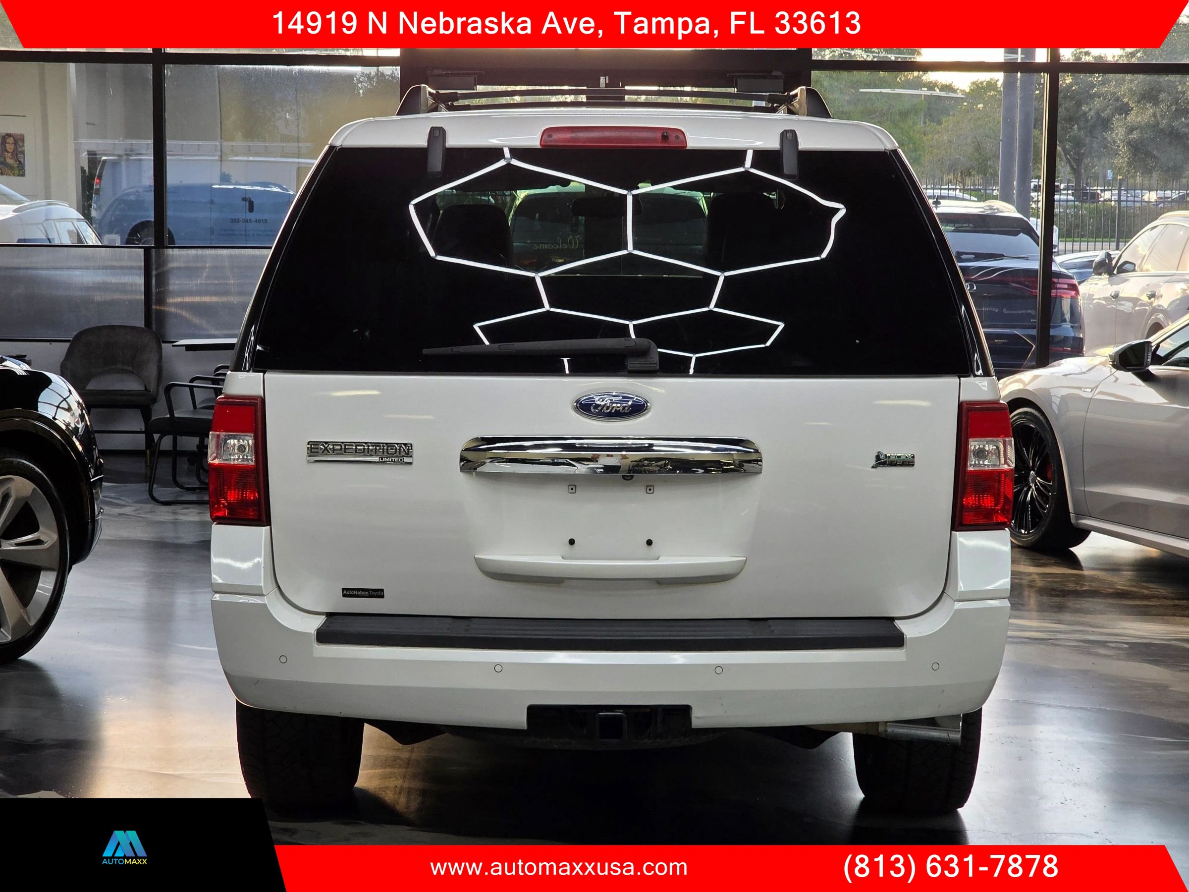 Used 2013 Ford Expedition Limited RWD image 8