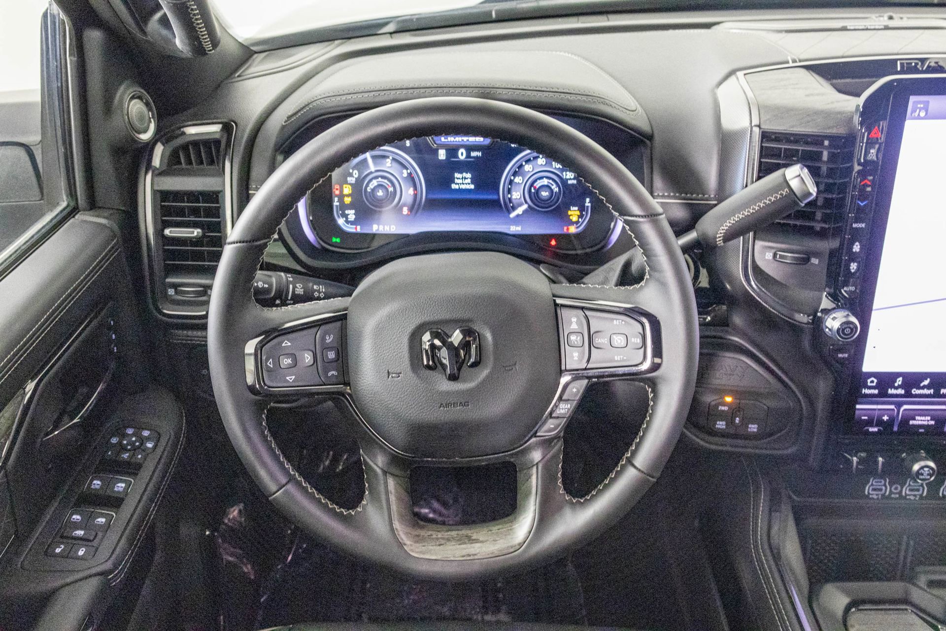 New 2026 RAM 3500 Limited image 31