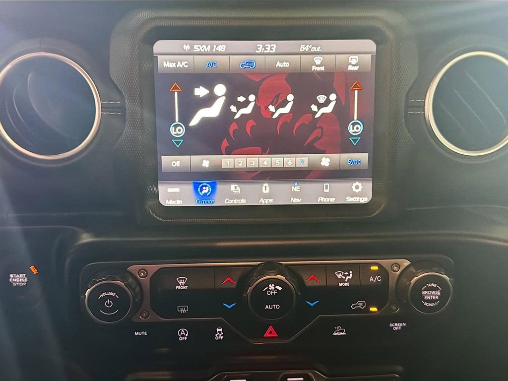 Used 2021 Jeep Wrangler Unlimited Sahara w/ Uconnect 4C Nav & Sound Group AWD/4WD image 17