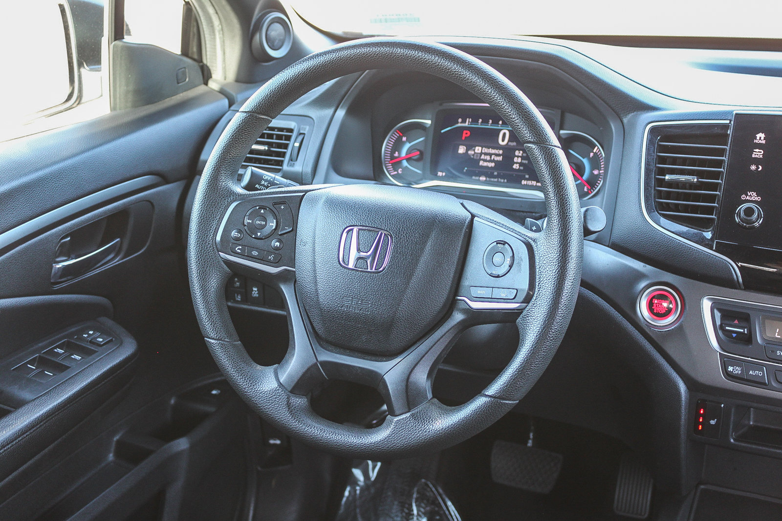 Used 2022 Honda Pilot Sport image 17