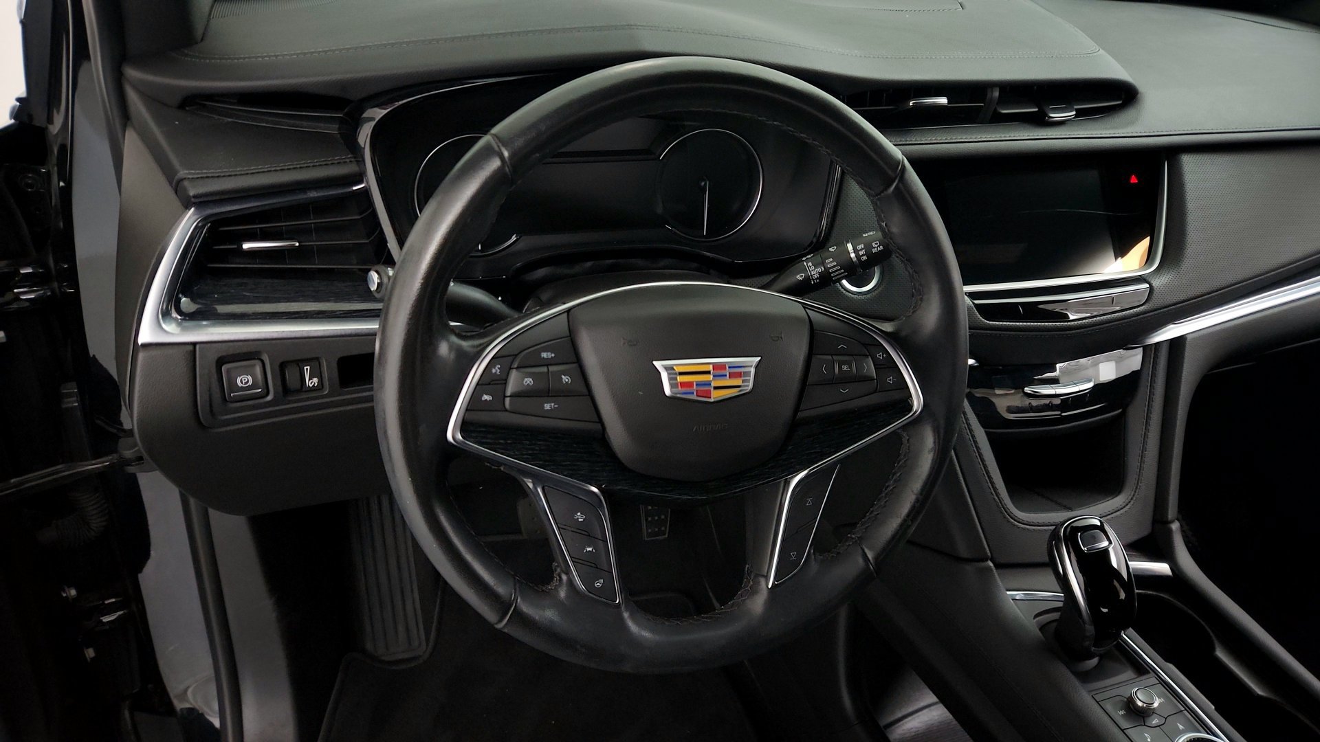 Used 2024 Cadillac XT5 Premium Luxury AWD/4WD image 18