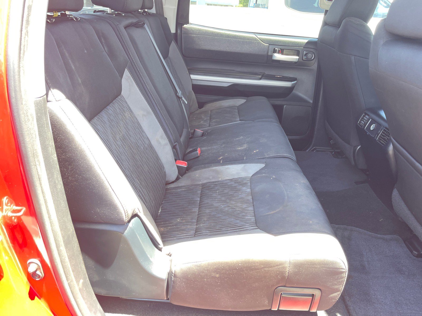 Used 2017 Toyota Tundra SR5 w/ SR5 Upgrade Package RWD image 17