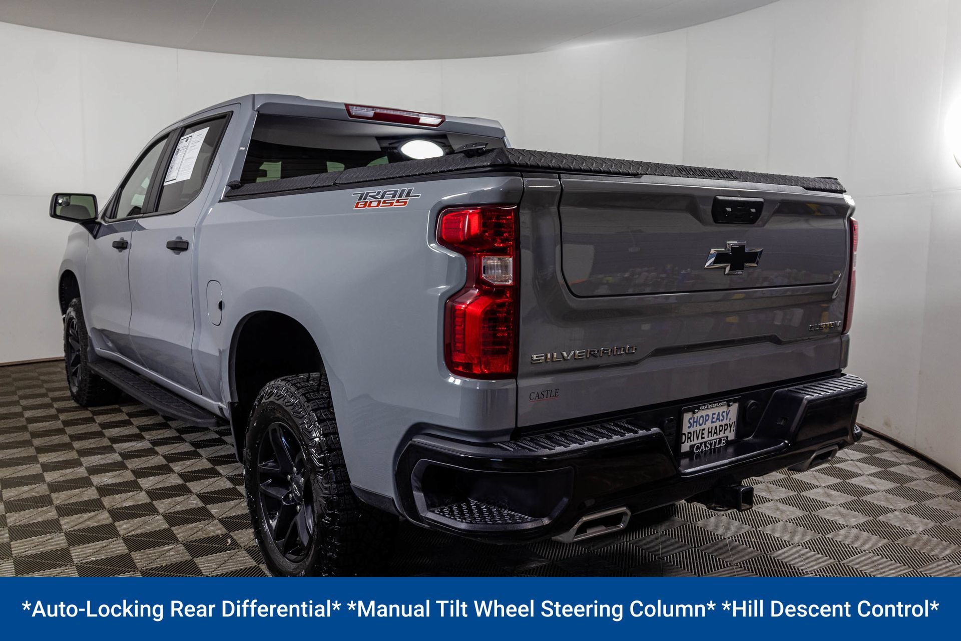 Used 2025 Chevrolet Silverado 1500 Custom Trail Boss AWD/4WD image 19