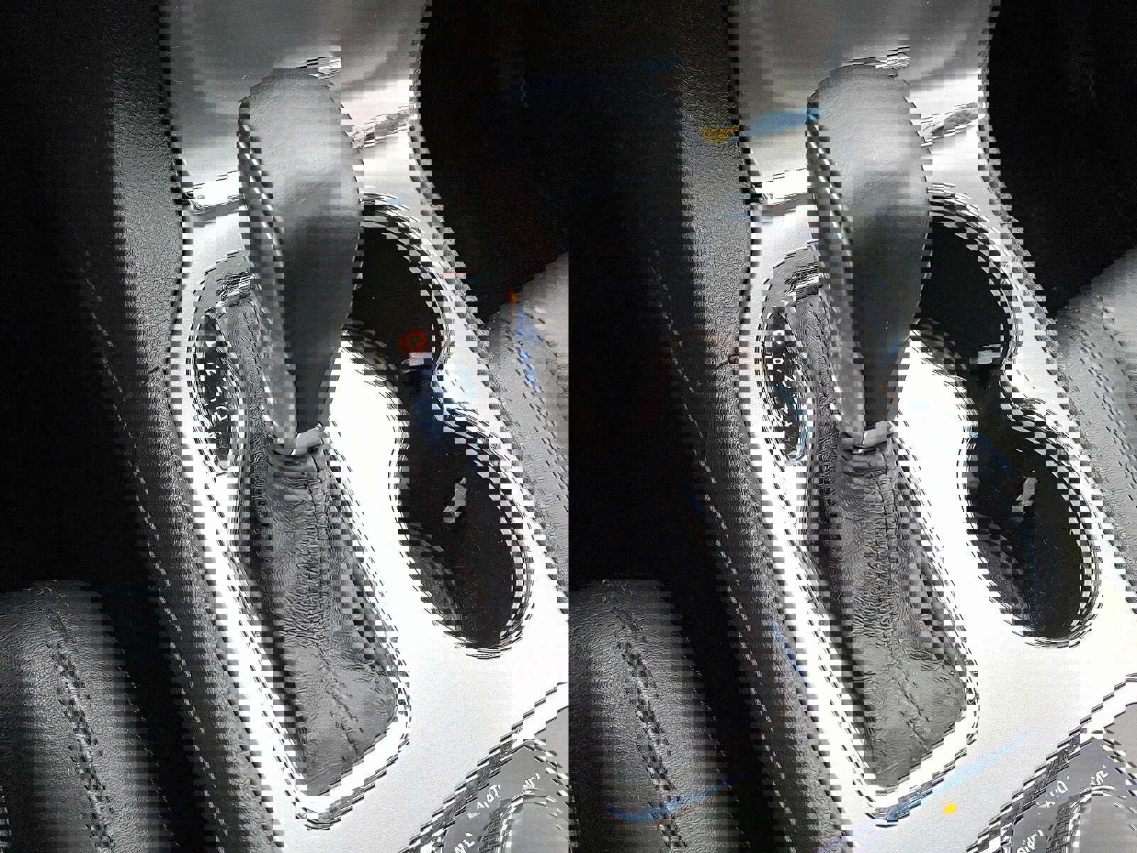 Used 2020 Jeep Grand Cherokee Limited image 14