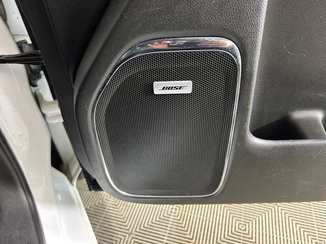 Used 2014 GMC Sierra 1500 SLT w/ SLT Crew Cab Value Package image 30