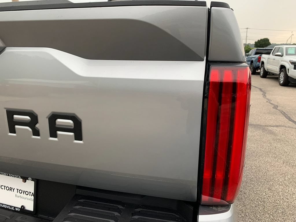 New 2026 Toyota Tundra SR5 AWD/4WD image 31
