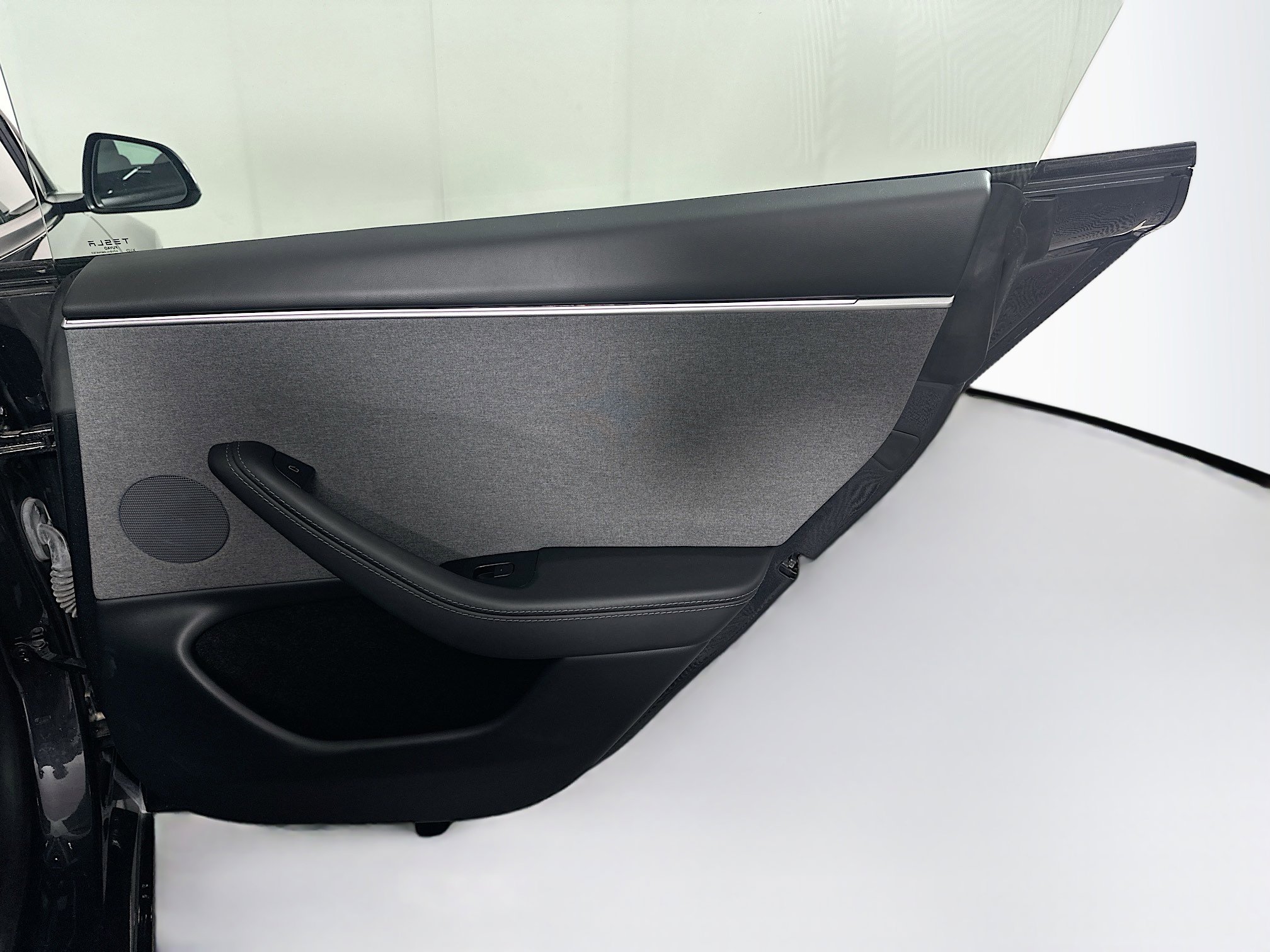 Used 2024 Tesla Model 3 Standard Range RWD image 30