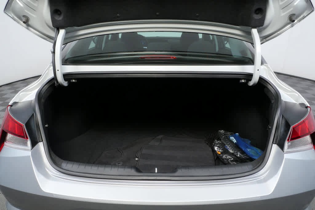 Certified 2023 Hyundai Elantra SEL w/ Convenience Package image 27