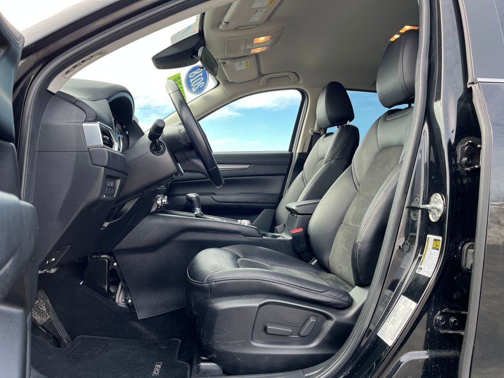 Used 2018 MAZDA CX-5 Touring image 10