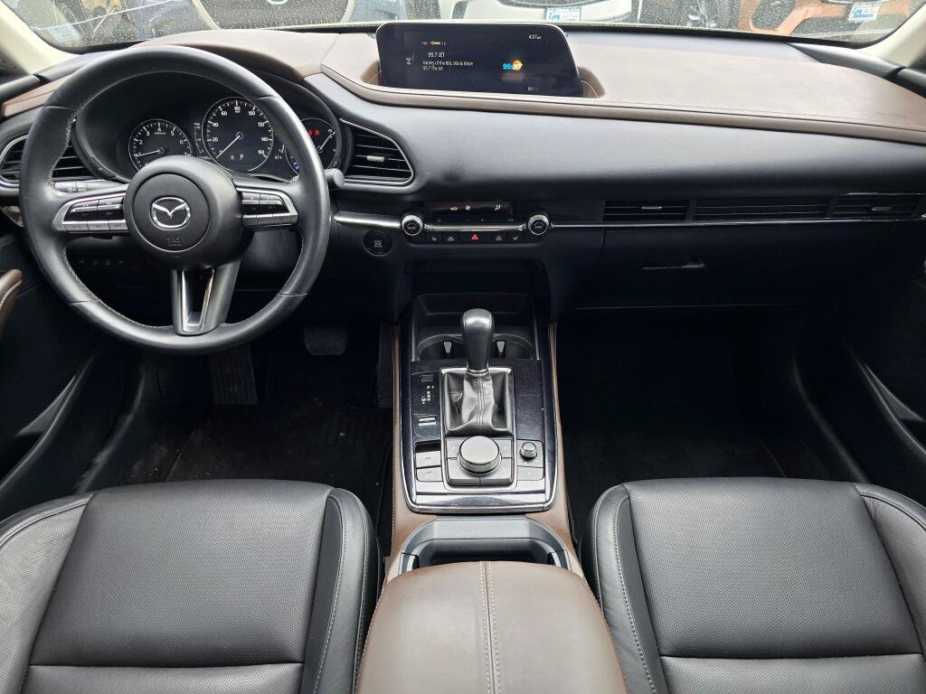 Used 2022 MAZDA CX-30 AWD 2.5 S w/ Premium Package image 17