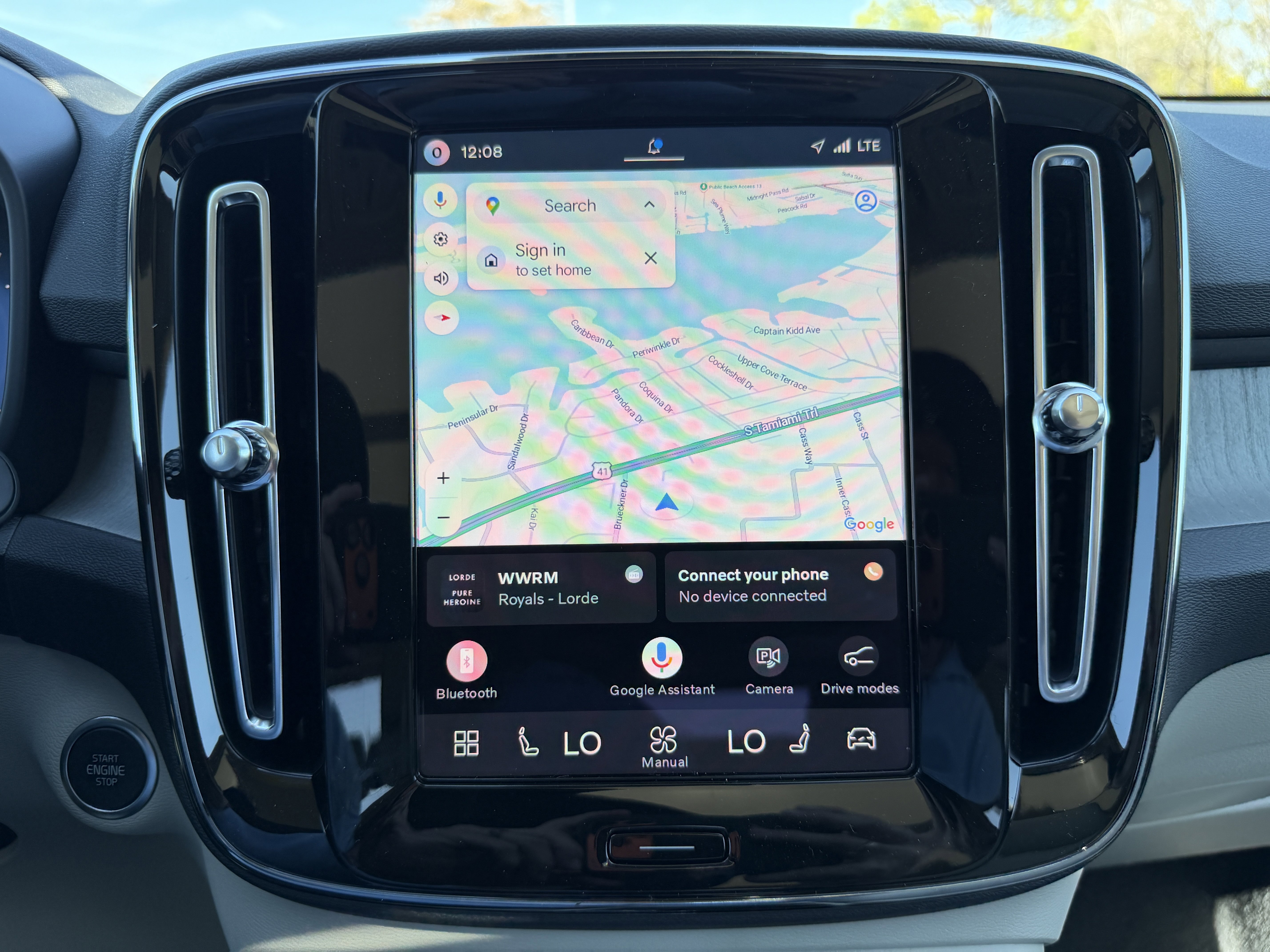 New 2026 Volvo XC40 B5 Ultra w/ Protection Package image 20