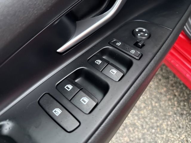 Used 2023 Hyundai Elantra SEL w/ Convenience Package image 14