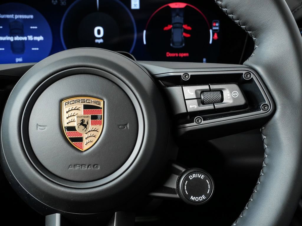 New 2026 Porsche Macan Electric image 11