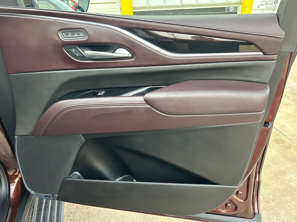 Certified 2023 Cadillac Escalade Sport Platinum w/ LPO, ONYX Package image 62