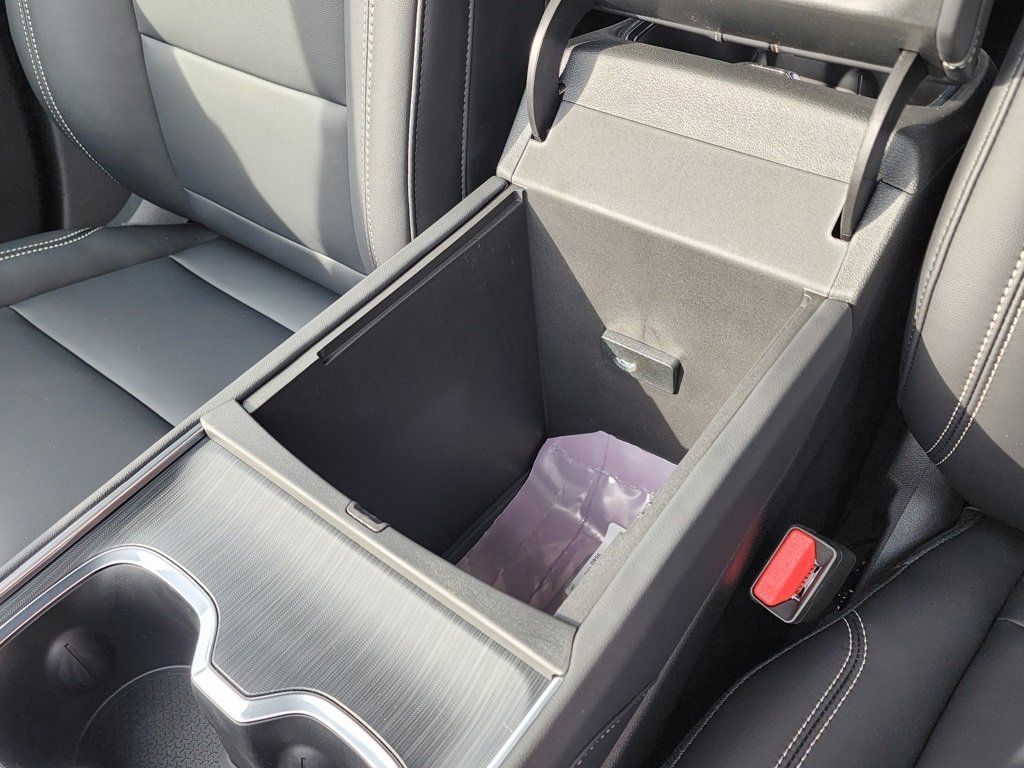 New 2026 GMC Acadia Elevation w/ Black Edition image 34