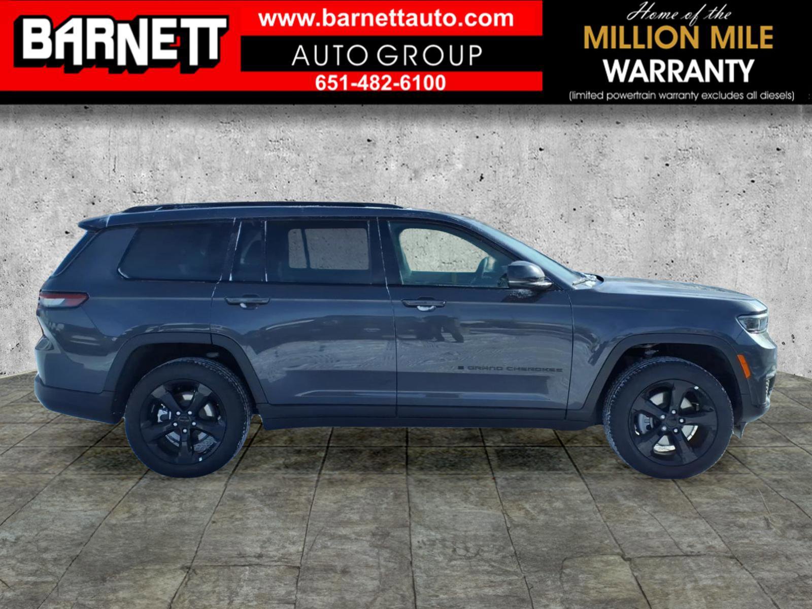 New 2025 Jeep Grand Cherokee L Limited w/ Black Appearance Package image 7