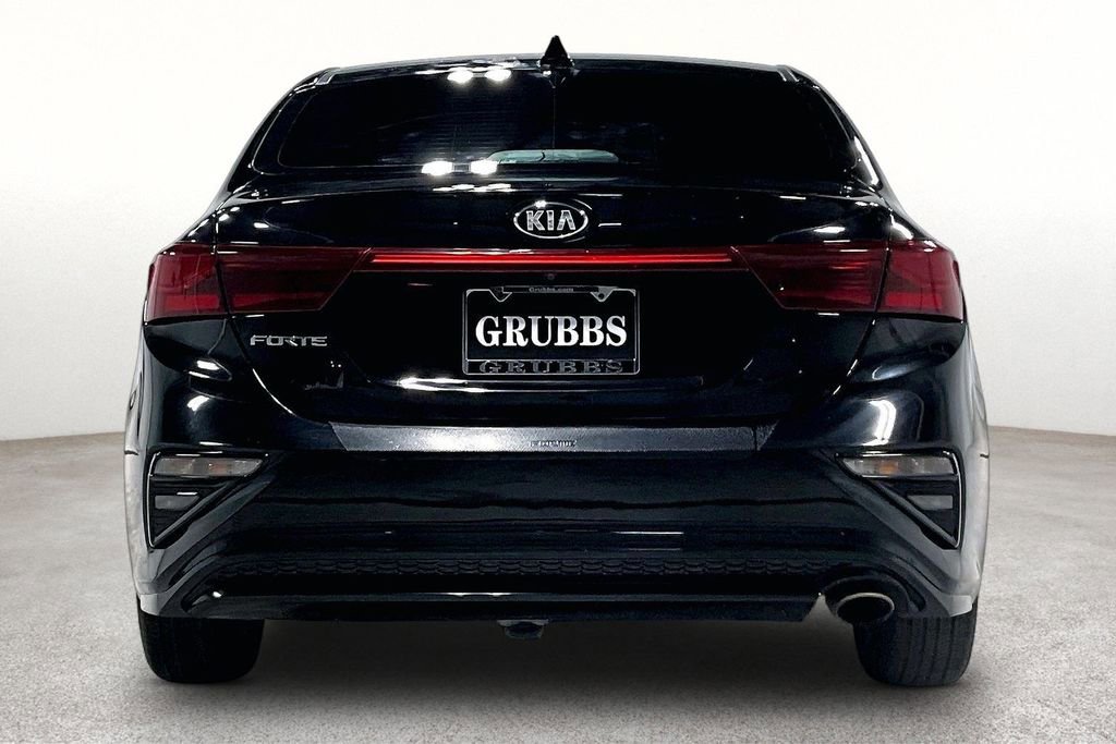 Used 2021 Kia Forte LXS FWD image 6