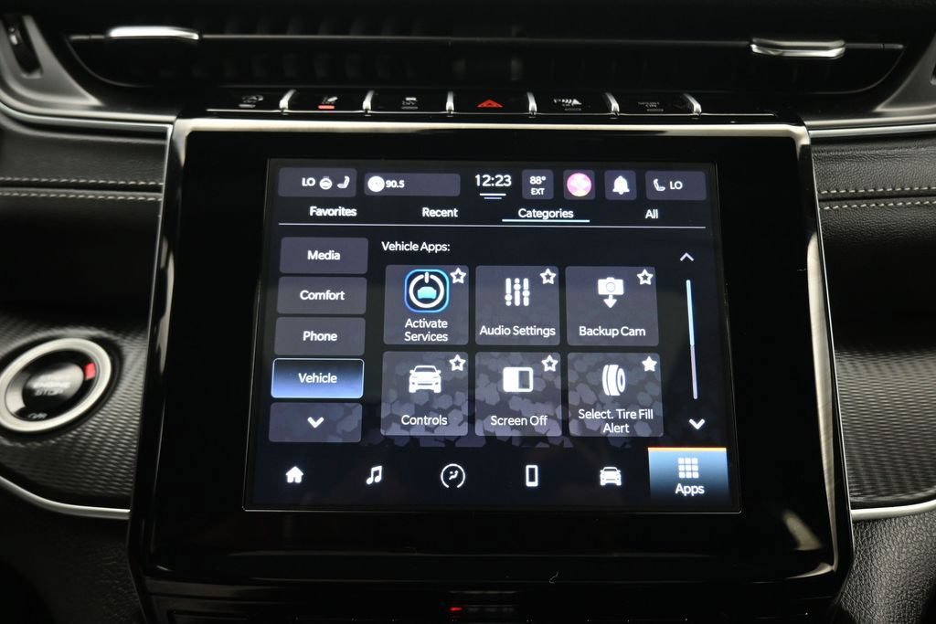 Used 2025 Jeep Grand Cherokee L Altitude AWD/4WD image 20