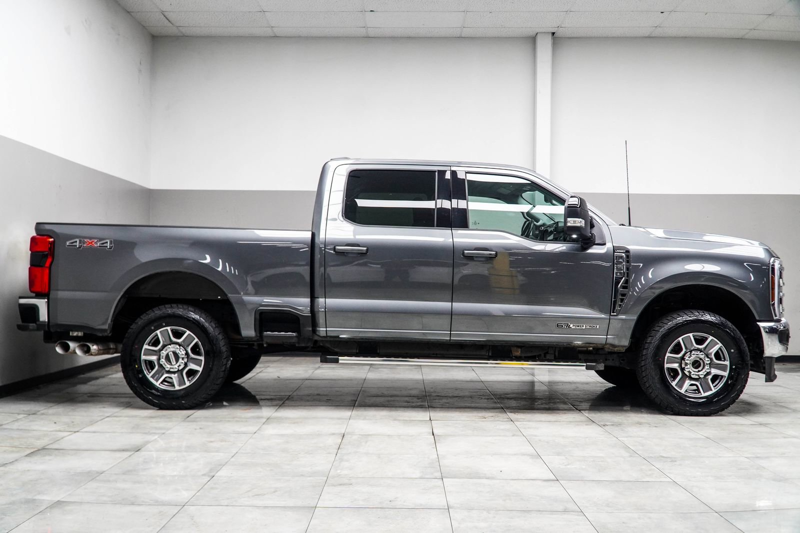Used 2026 Ford F250 Lariat AWD/4WD image 6