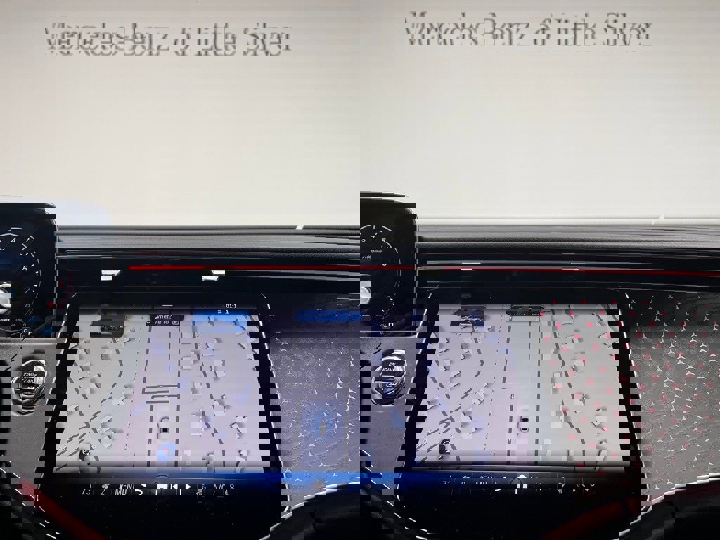 Used 2025 Mercedes-Benz E 350 4MATIC Sedan image 33