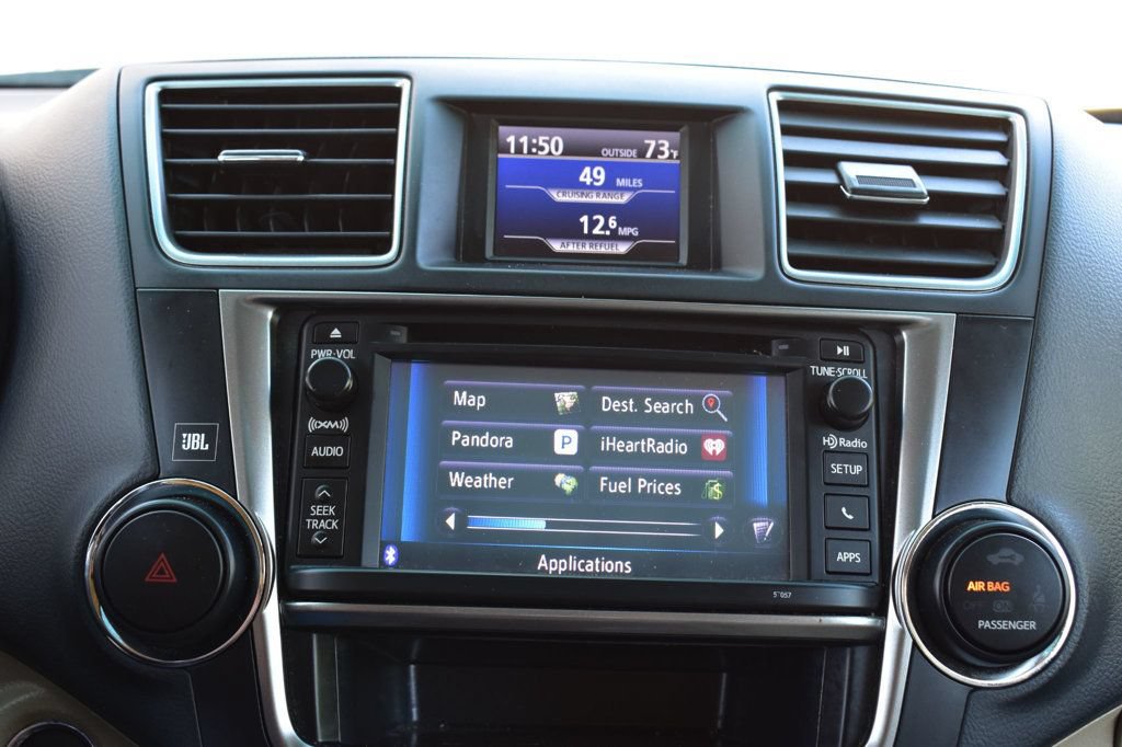 Used 2013 Toyota Highlander Limited AWD/4WD image 37