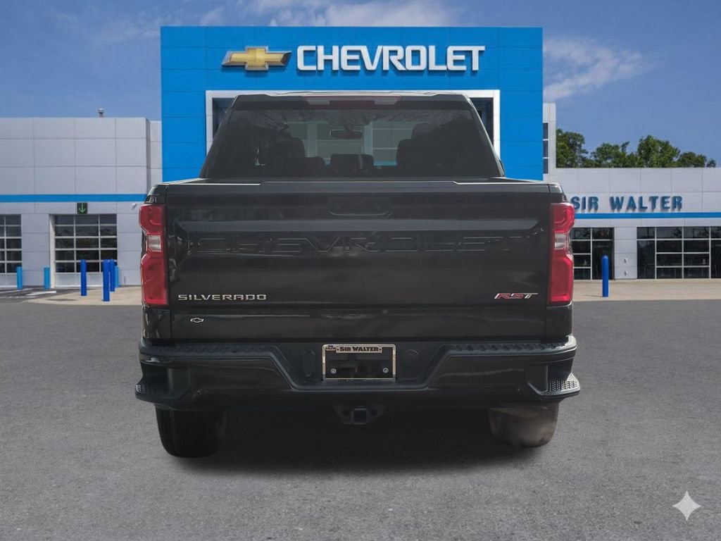 Used 2021 Chevrolet Silverado 1500 RST w/ Bed Protection Package image 5