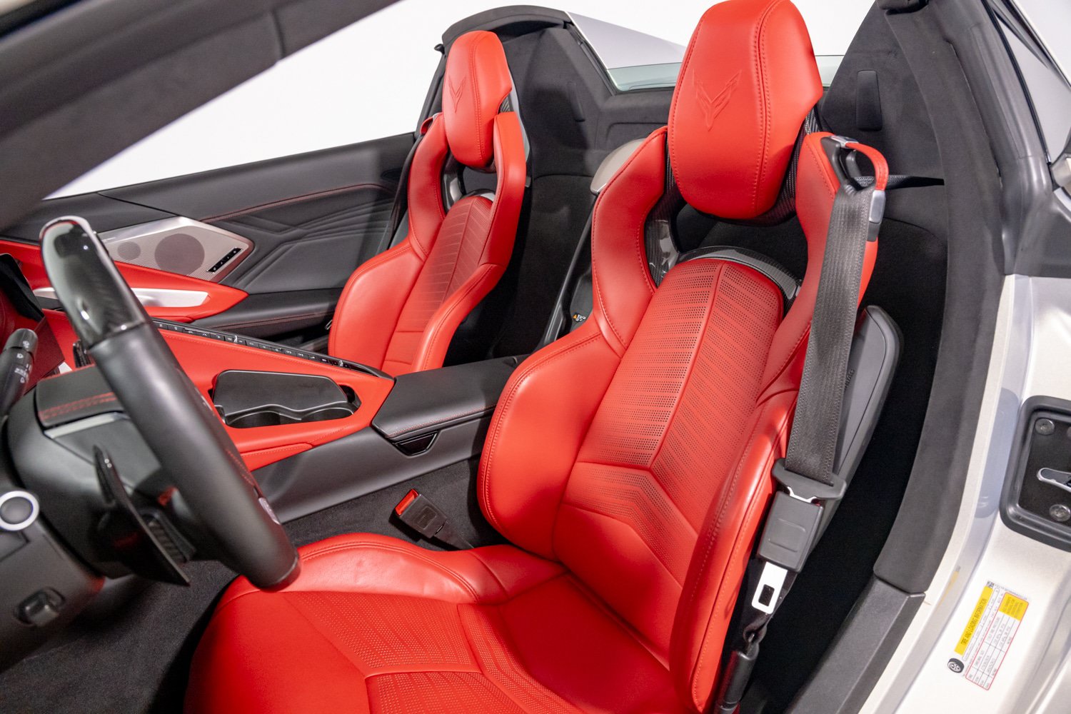 Used 2024 Chevrolet Corvette Z06 RWD image 22